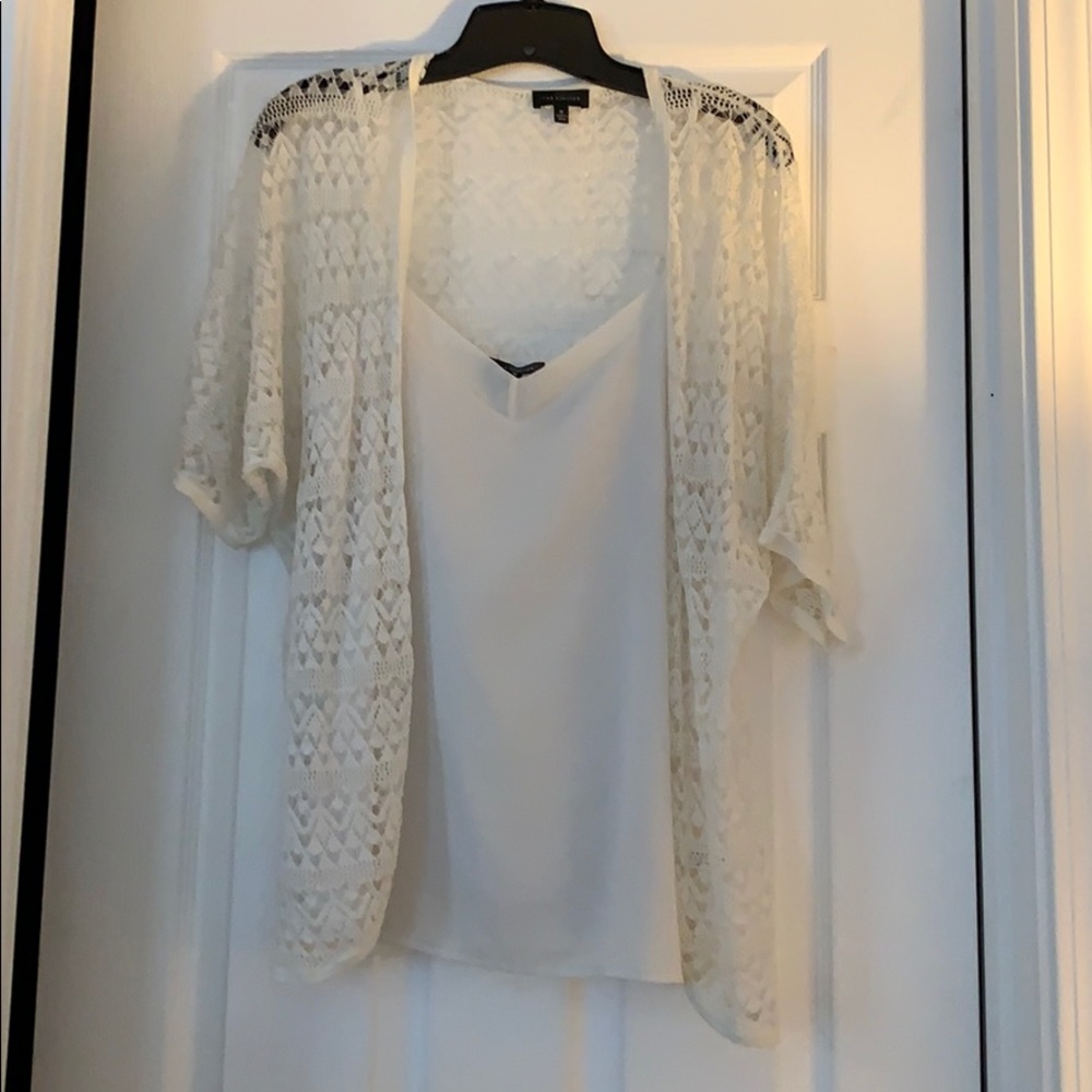 Ivory cami & lace short sleeve cardigan. Size M